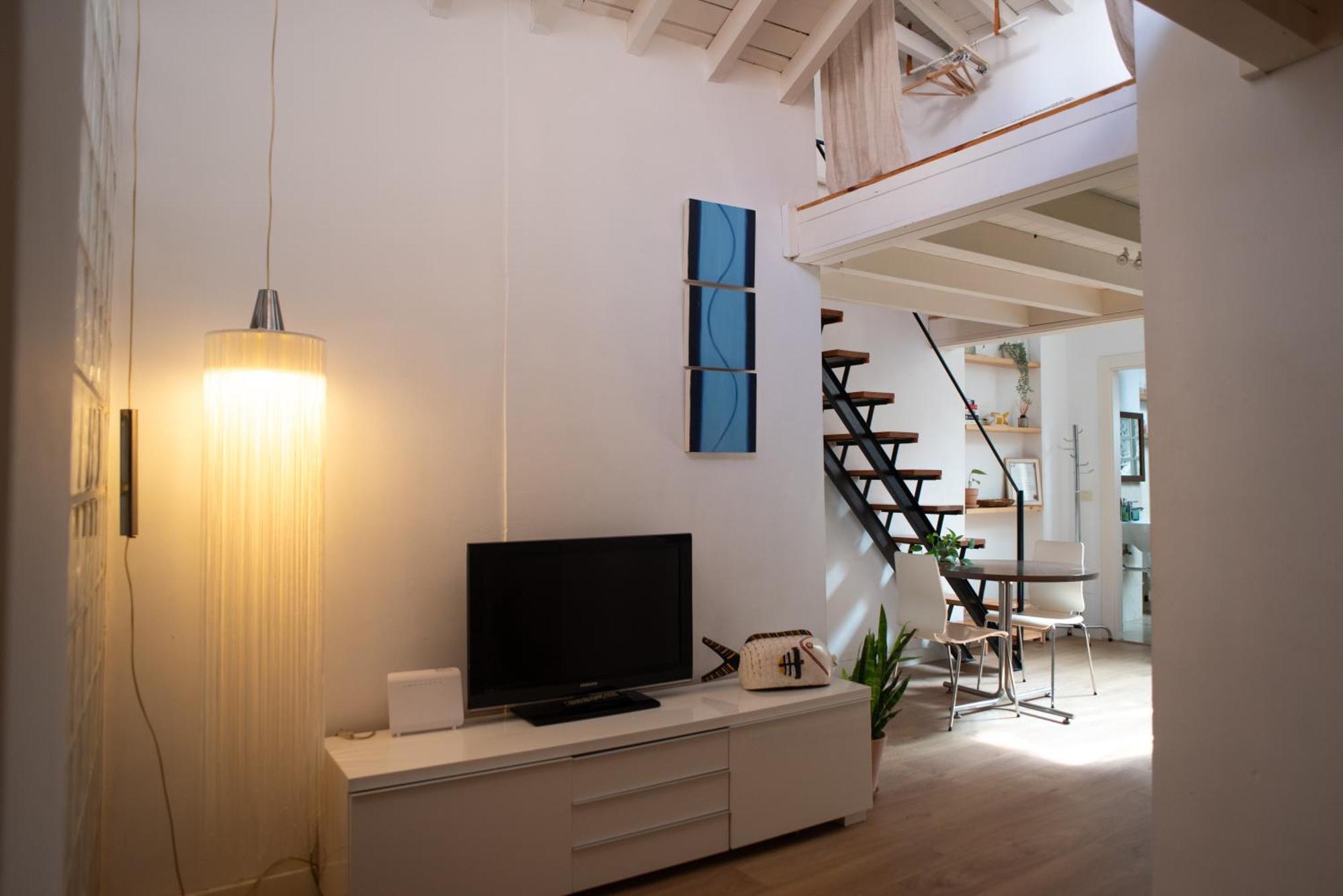 Cozy & Quiet Apartment In The Center Malaga Zewnętrze zdjęcie